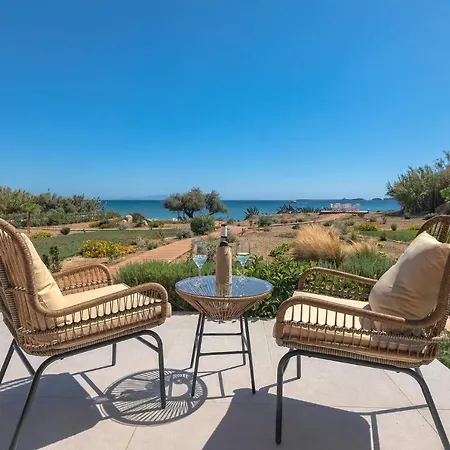 דירה Grand Blue Beach Residences